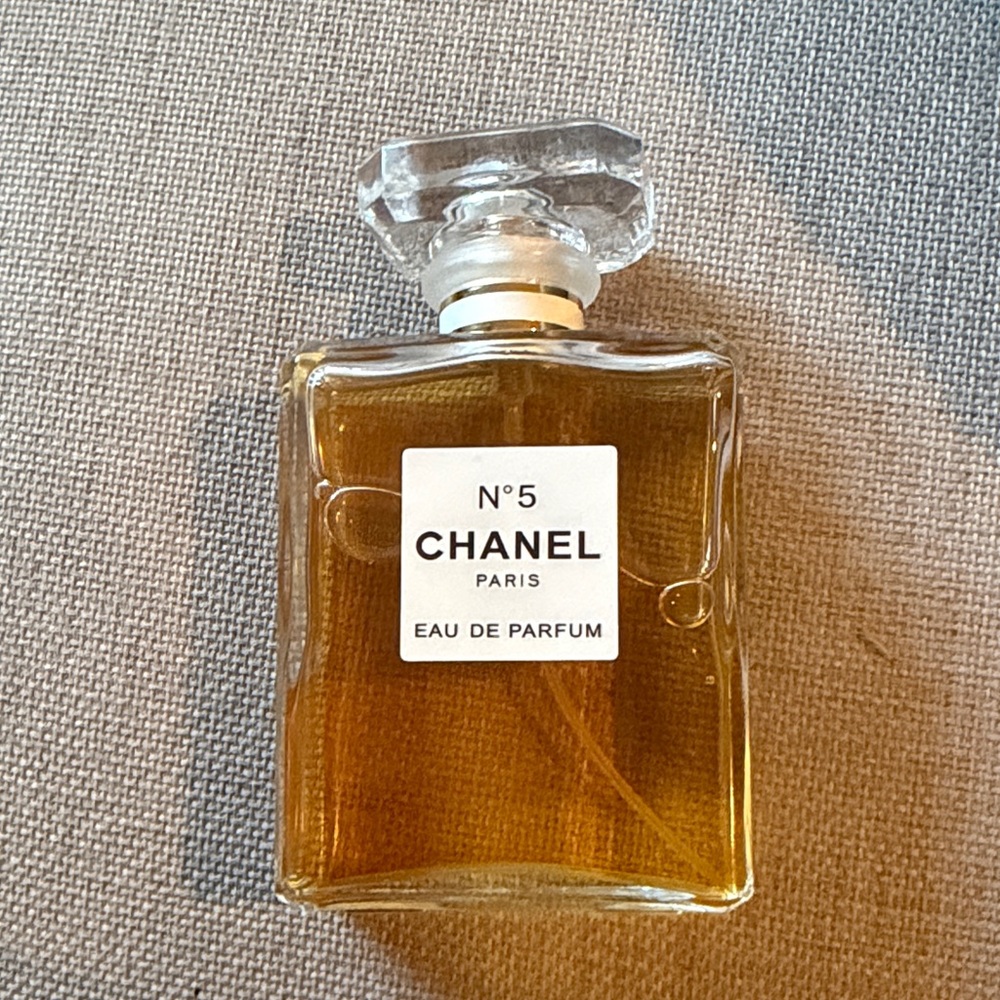 CHANEL N°5 Eau de Parfum - Elegant Gold